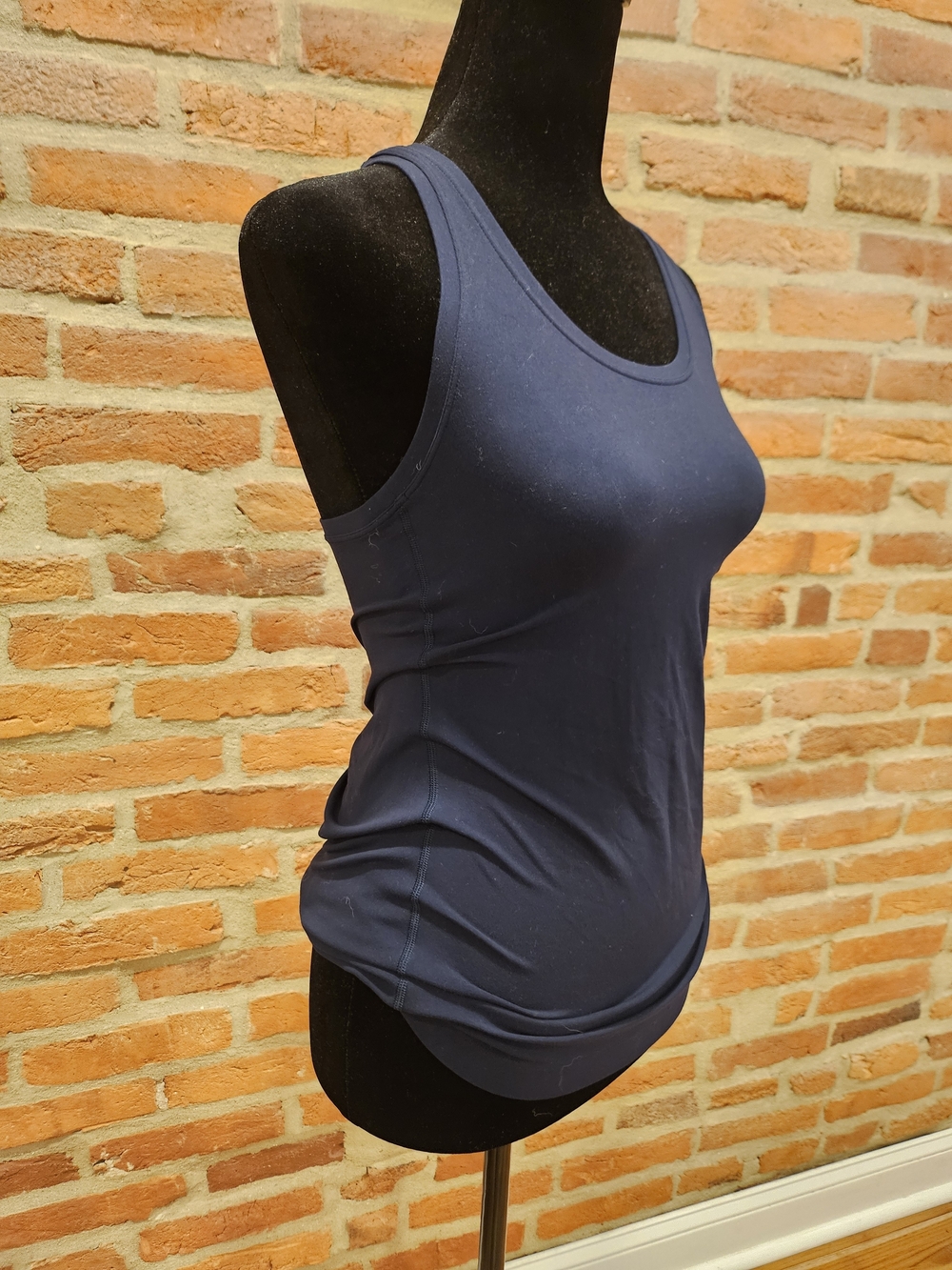 lululemon athletica Navy Scoop Neck Tank
